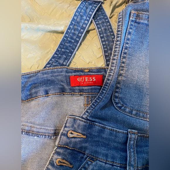 Guess Jean Overalls - Size 25 - Picture 4 of 7